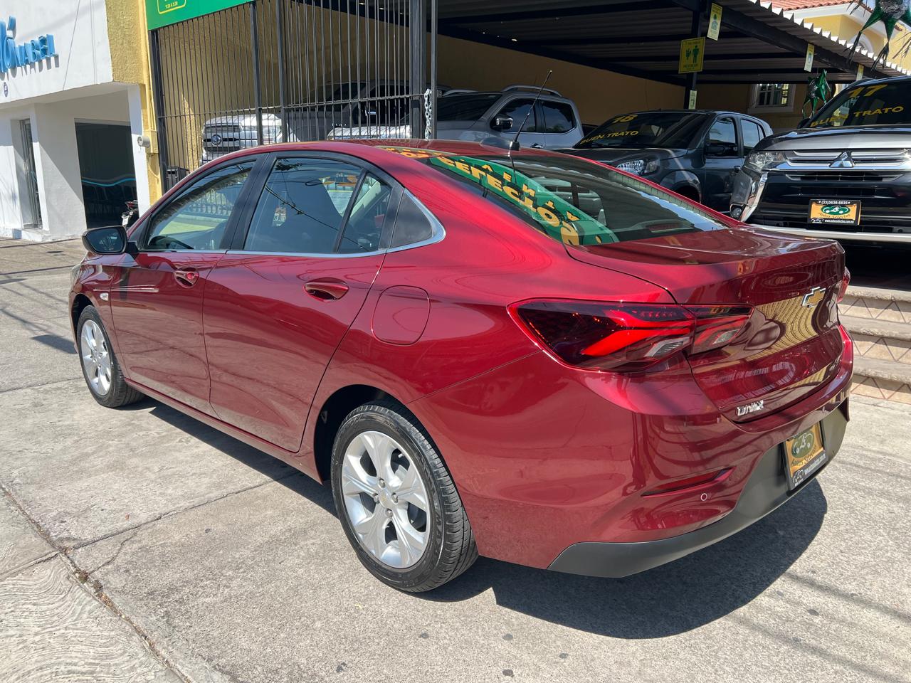 CHEVROLET ONIX LT SEDAN TA