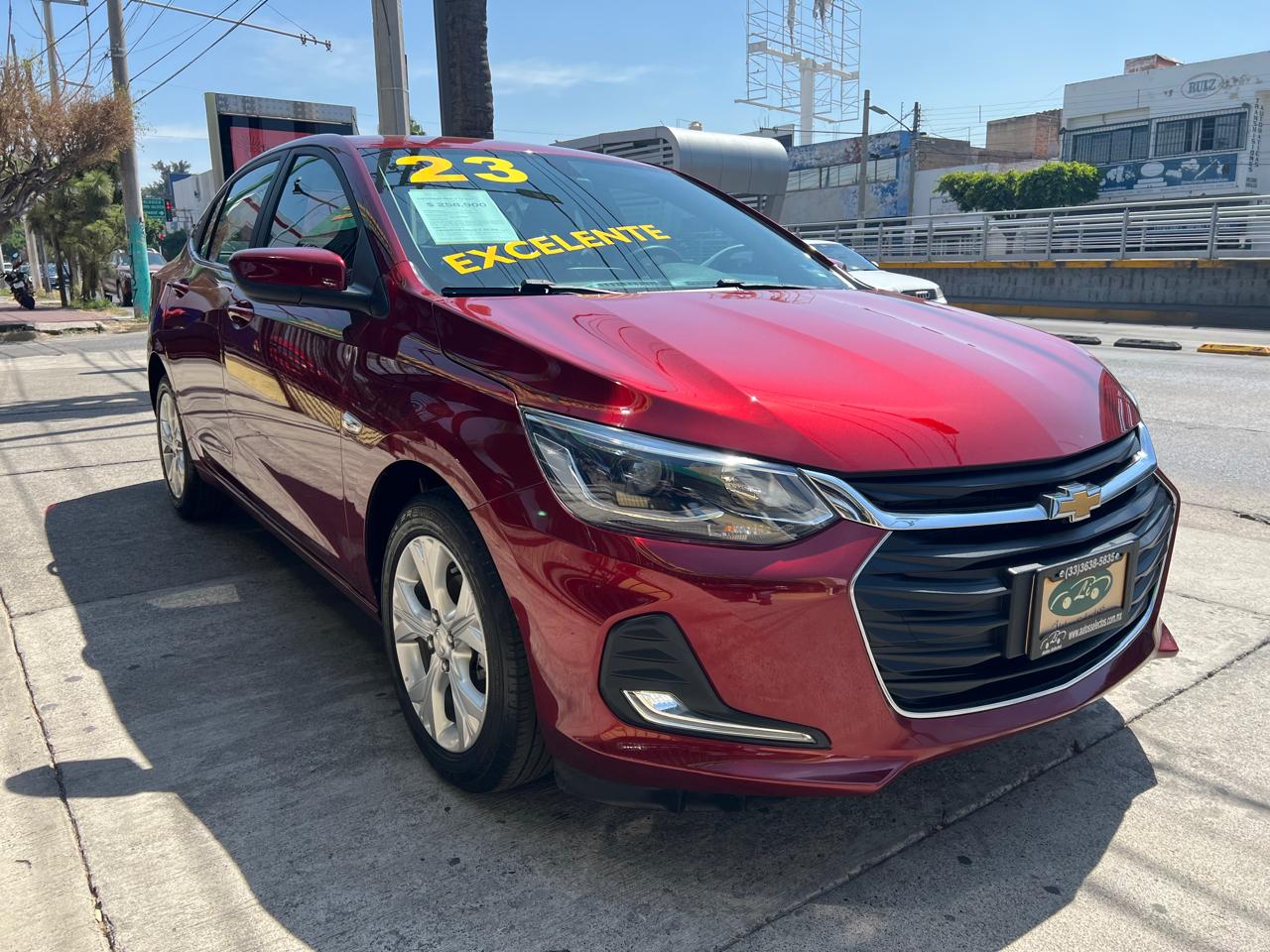 CHEVROLET ONIX LT SEDAN TA