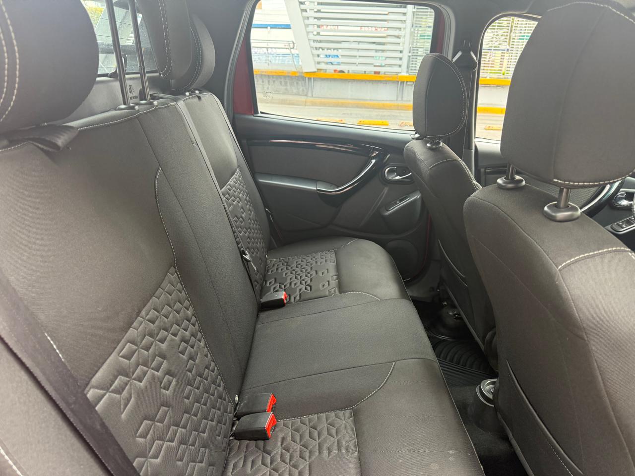 RENAULT OROCH OUTSIDE DOBLE CAB 4X2 TA 2020