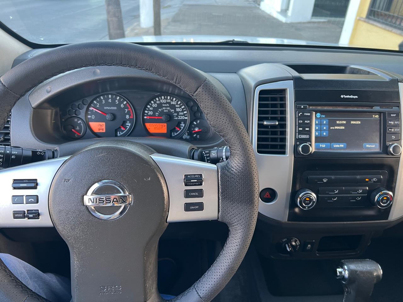 NISSAN NP300 FRONTIER PRO-4X DOBLE CAB 4X4 TA V6