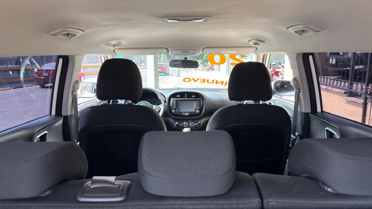 KIA SOUL LX SUV TA 2020