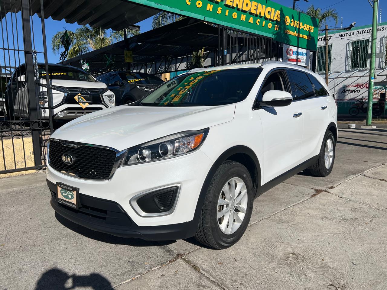 KIA SORENTO LX SUV TA 3ER FILA 2018