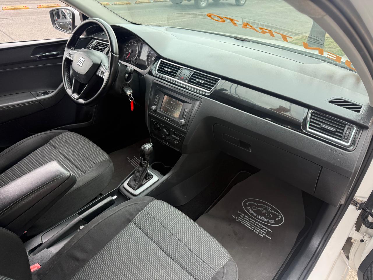 SEAT TOLEDO SEDAN TA