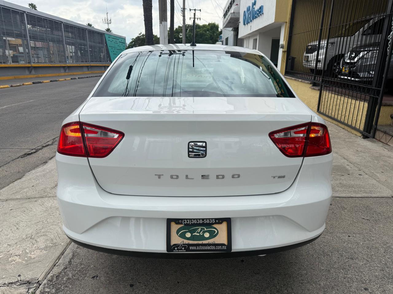 SEAT TOLEDO SEDAN TA
