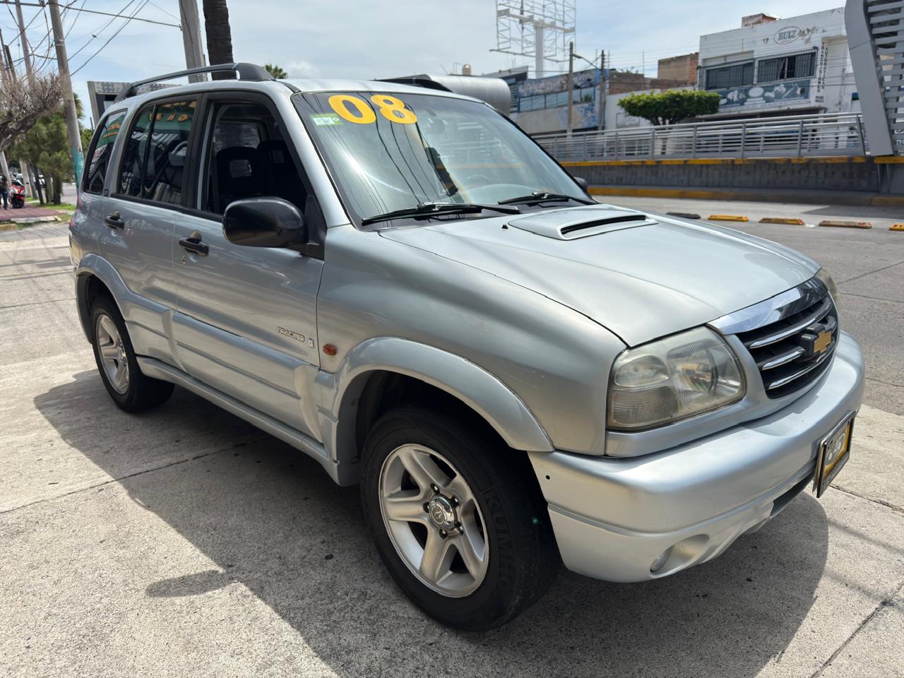 CHEVROLET TRACKER LT TA