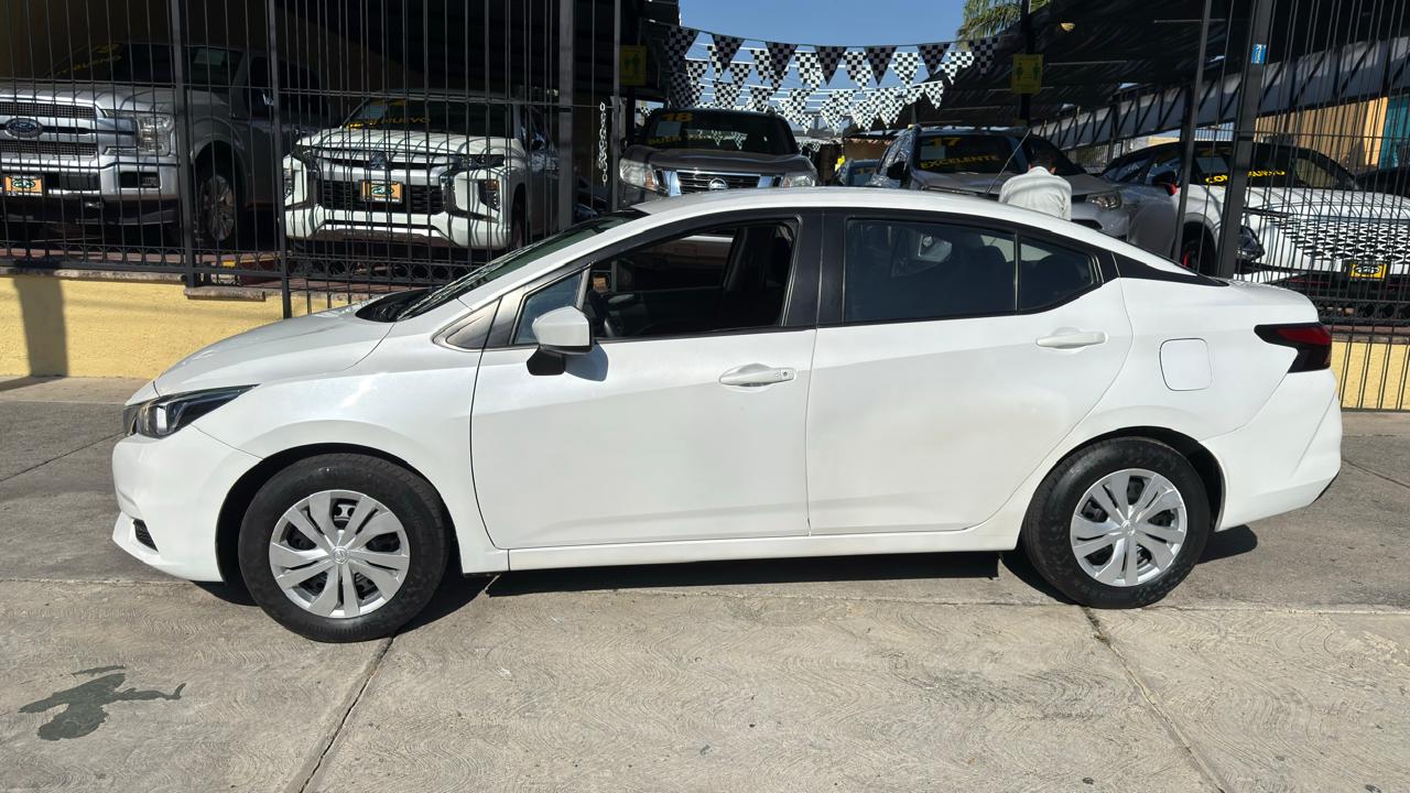 NISSAN VERSA SENSE SEDAN TM 2020