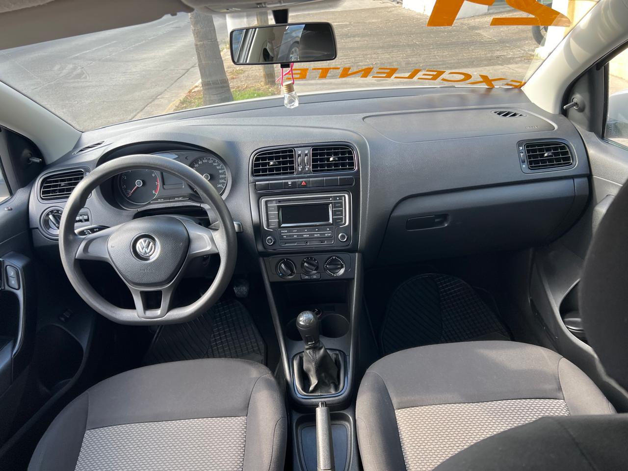 VW VENTO STARLINE SEDAN TM