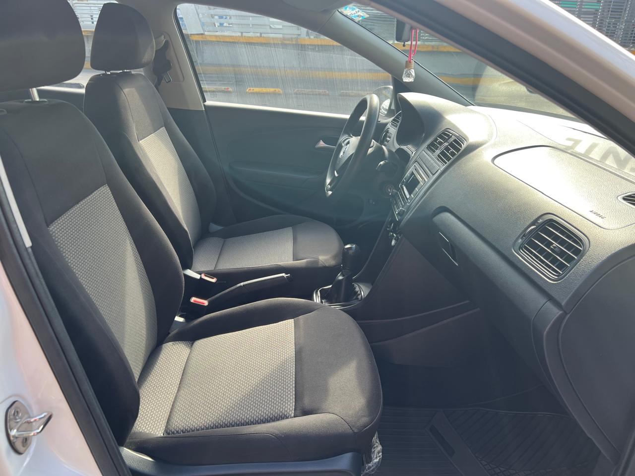 VW VENTO STARLINE SEDAN TM