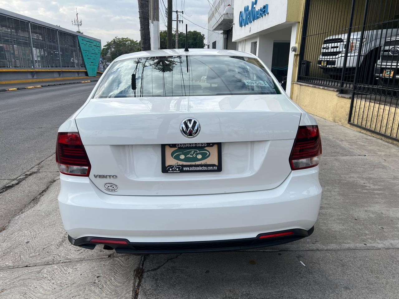 VW VENTO STARLINE SEDAN TM