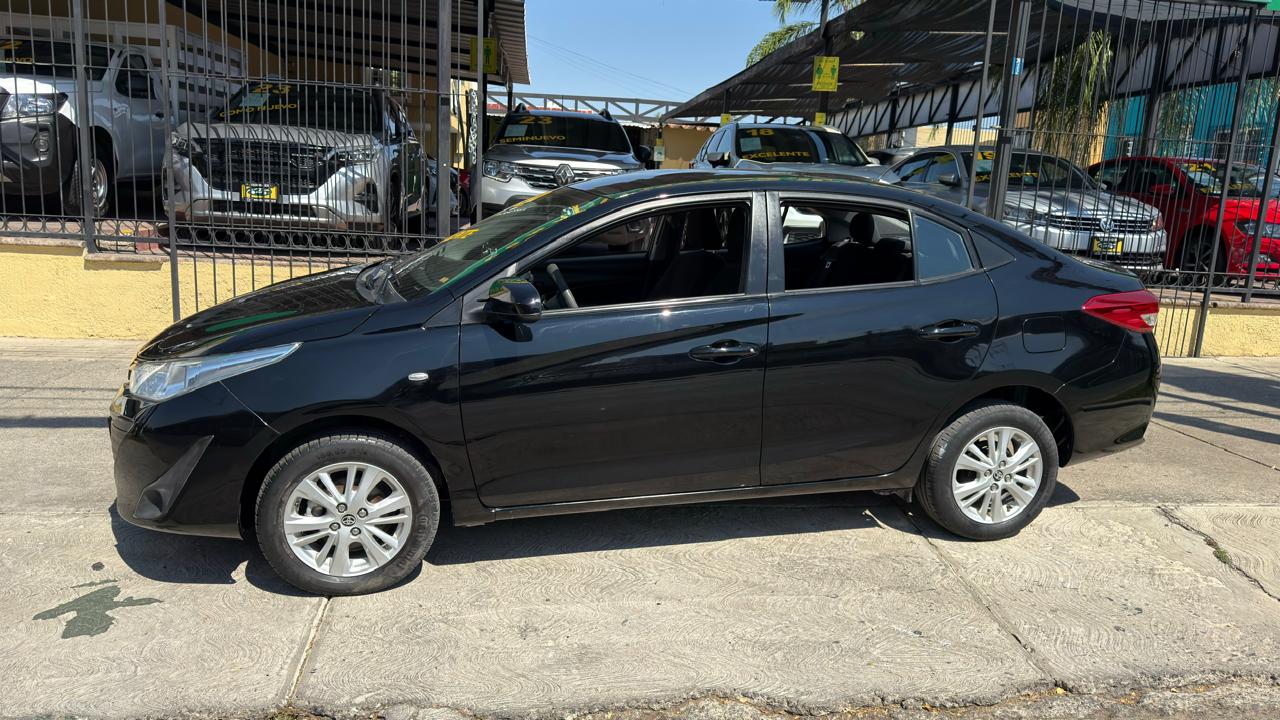 TOYOTA YARIS CORE CVT SEDAN 2019