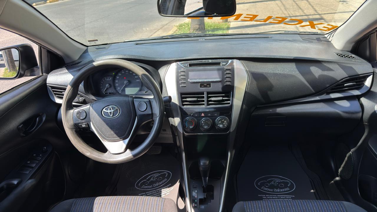 TOYOTA YARIS CORE CVT SEDAN 2019