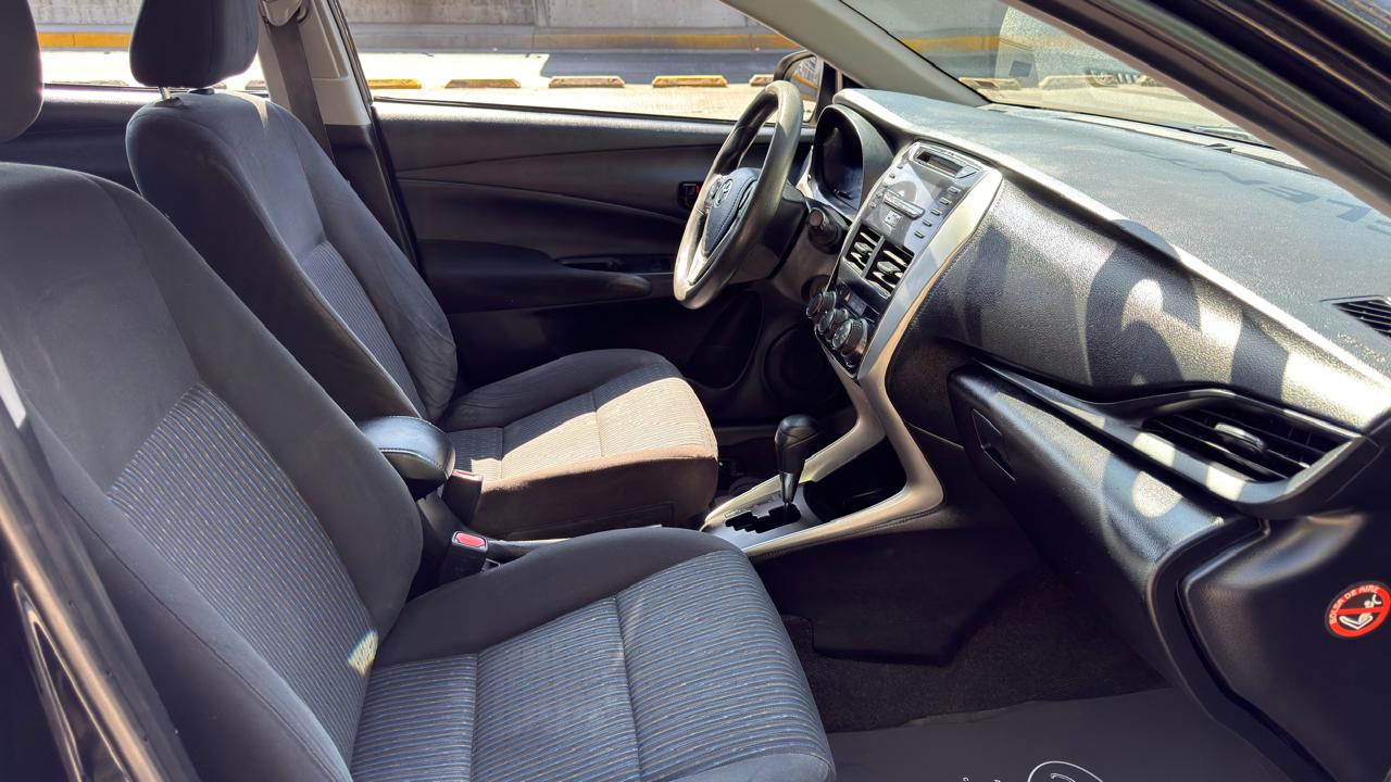 TOYOTA YARIS CORE CVT SEDAN 2019