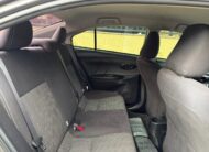 TOYOTA YARIS CORE CVT SEDAN TA 2017